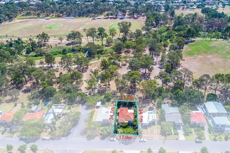 Second view of Homely house listing, 31 Reinhold Crescent, Chermside QLD 4032