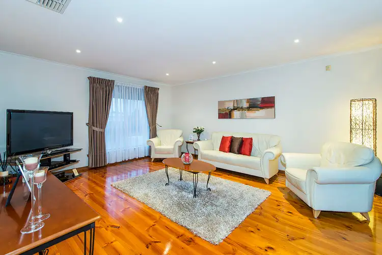 Fifth view of Homely house listing, 21 Kellaway Crescent, Mill Park VIC 3082