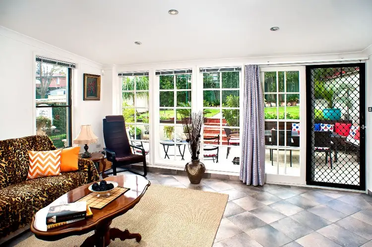 Second view of Homely house listing, 7 Hastings Avenue, Chifley NSW 2036