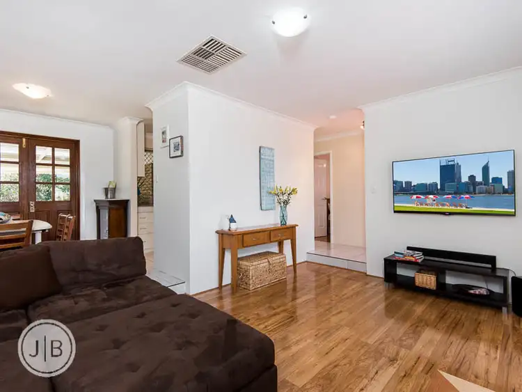 8 Lowden Court, Parkwood WA 6147