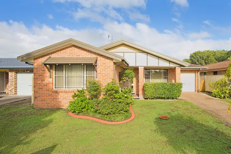 6 Betty Anne Place, Mardi NSW 2259