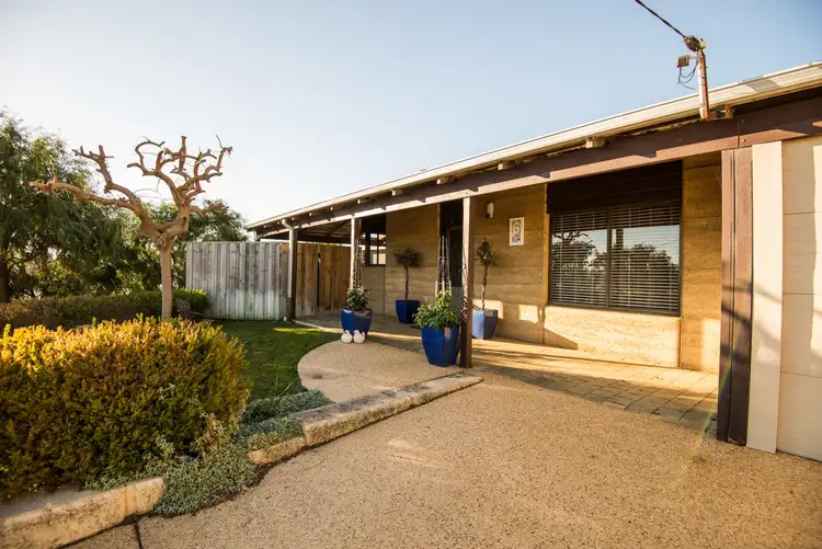 Second view of Homely house listing, 6 Cowrie Court, Peppermint Grove Beach WA 6271