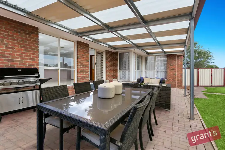 Fifth view of Homely house listing, 5 Joy Court, Narre Warren VIC 3805