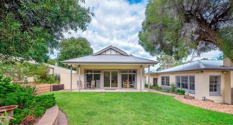 11 & 11A Rowallan Road (cnr. Carruth Ave), Torrens Park SA 5062