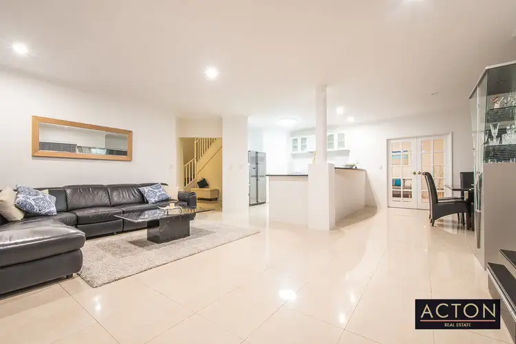 Second view of Homely house listing, 3 PIPESTONE PLACE, Quinns Rocks WA 6030