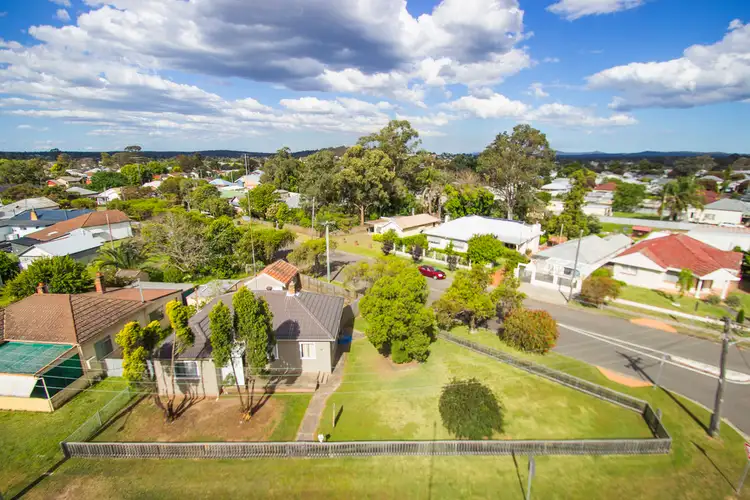 25 Barrett Avenue, Cessnock NSW 2325