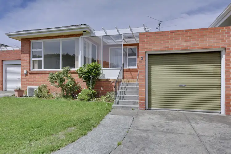 2/50 Lincoln Street, Lindisfarne TAS 7015