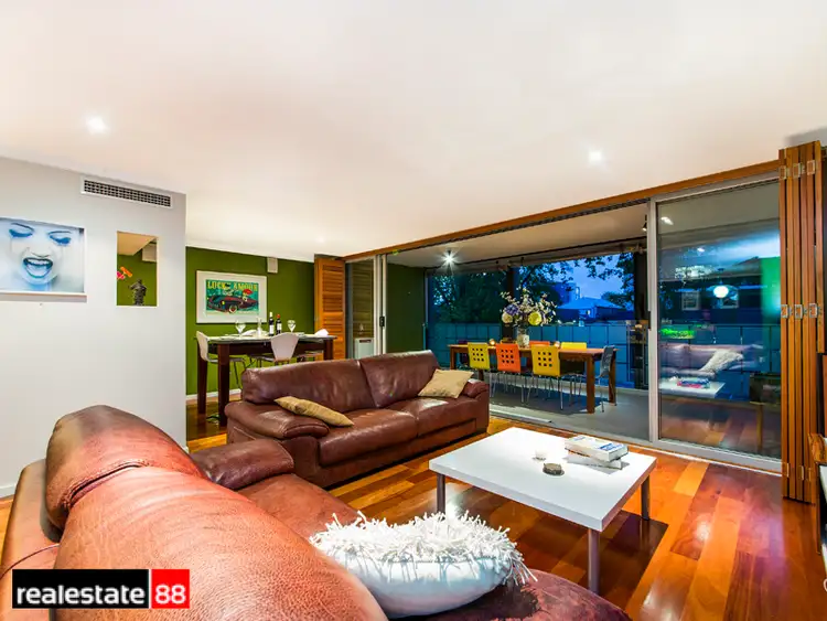 2/210 Stirling Street, Perth WA 6000