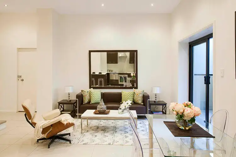 Third view of Homely apartment listing, 3/30-32 Kings Cross Road, Potts Point NSW 2011