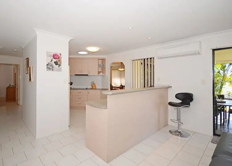 Sixth view of Homely house listing, 2 Parisi Court, Urraween QLD 4655