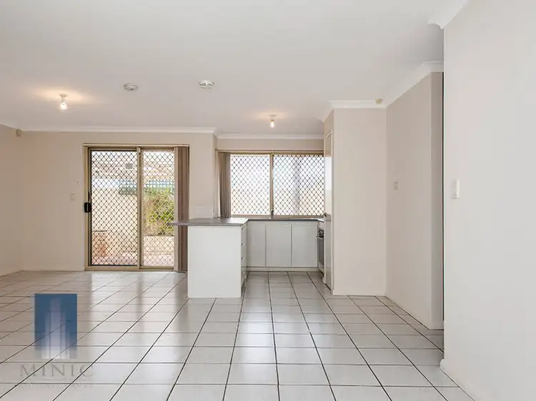 Fifth view of Homely house listing, 81 MALLARD WAY, Cannington WA 6107