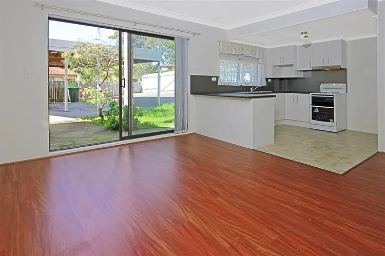Fourth view of Homely house listing, 2/72 Surf Beach Avenue, Surf Beach NSW 2536