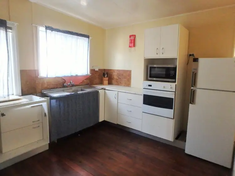 Second view of Homely house listing, 635 Oxley Avenue, Scarborough QLD 4020