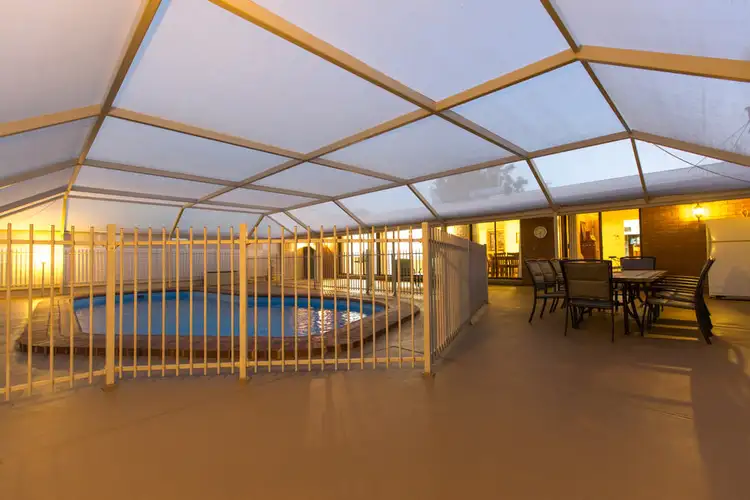 48 EAGLE COURT, Desert Springs NT 870