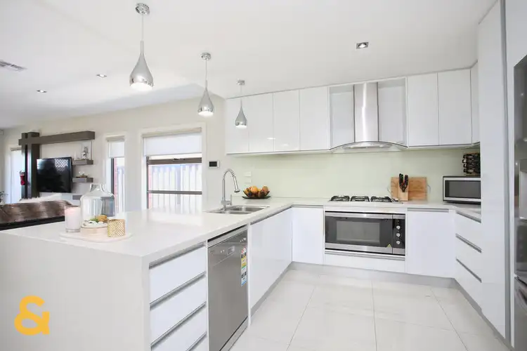 Third view of Homely house listing, 5 Braveheart Road, Craigieburn VIC 3064