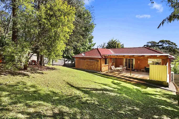 90a The Round Drive, Avoca Beach NSW 2251