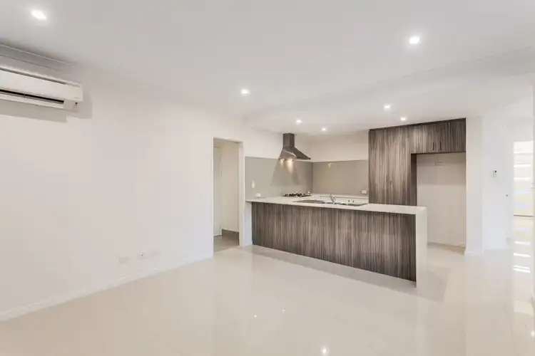 Seventh view of Homely house listing, 5/74 Frederick Road, Hamilton Hill WA 6163