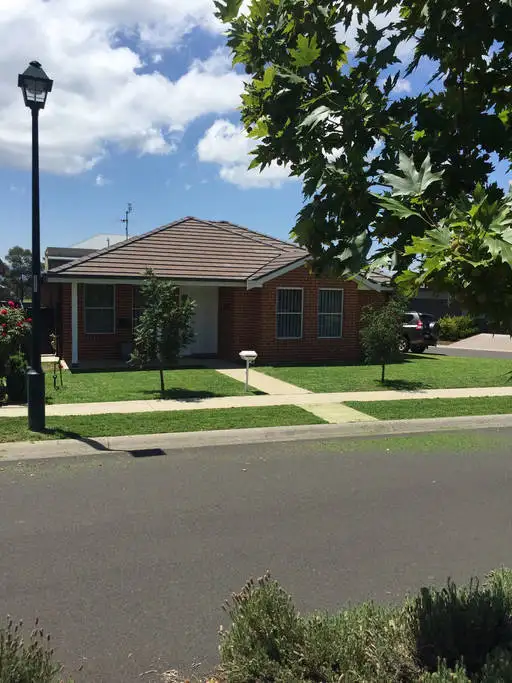 9 The Patio, Tamworth NSW 2340