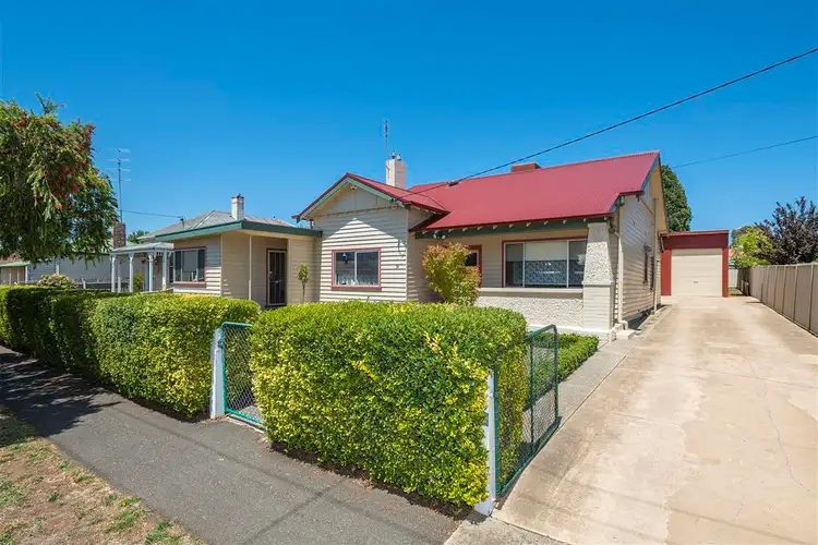 36 Bowen Street, Kyneton VIC 3444