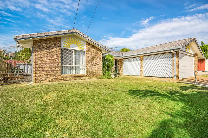Main view of Homely house listing, 190 Castile Cres, Edens Landing QLD 4207