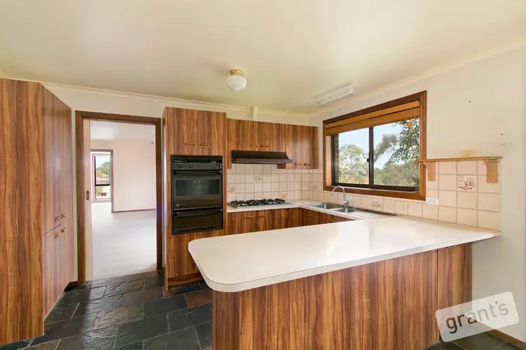 Sixth view of Homely house listing, 8 Mansell Court, Garfield VIC 3814