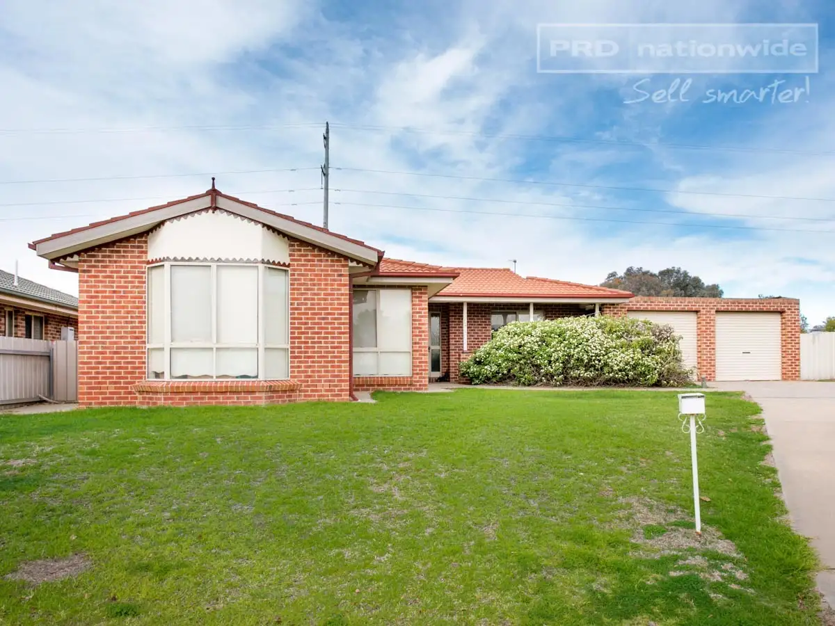 Main view of Homely house listing, 14 Kaldari Crescent, Glenfield Park NSW 2650