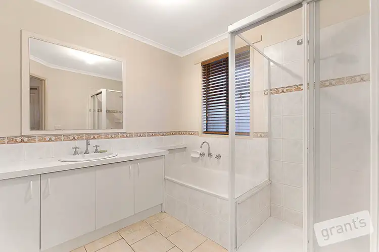 Sixth view of Homely house listing, 21 Shaftsbury Avenue, Berwick VIC 3806