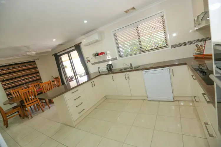 Seventh view of Homely house listing, 5 Tryon Court, Clinton QLD 4680