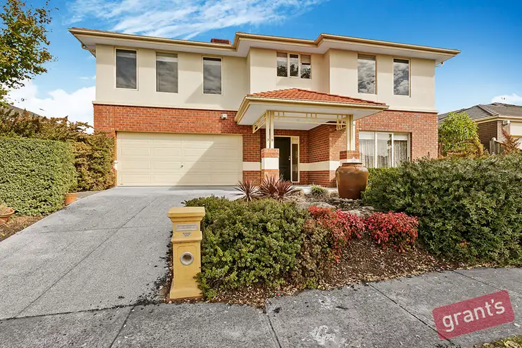 39 Golden Grove Drive, Narre Warren South VIC 3805