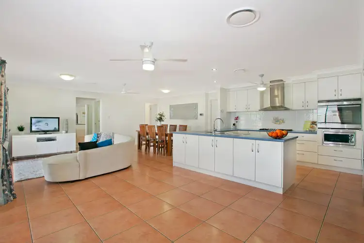 35 Parkgrove Street, Birkdale QLD 4159