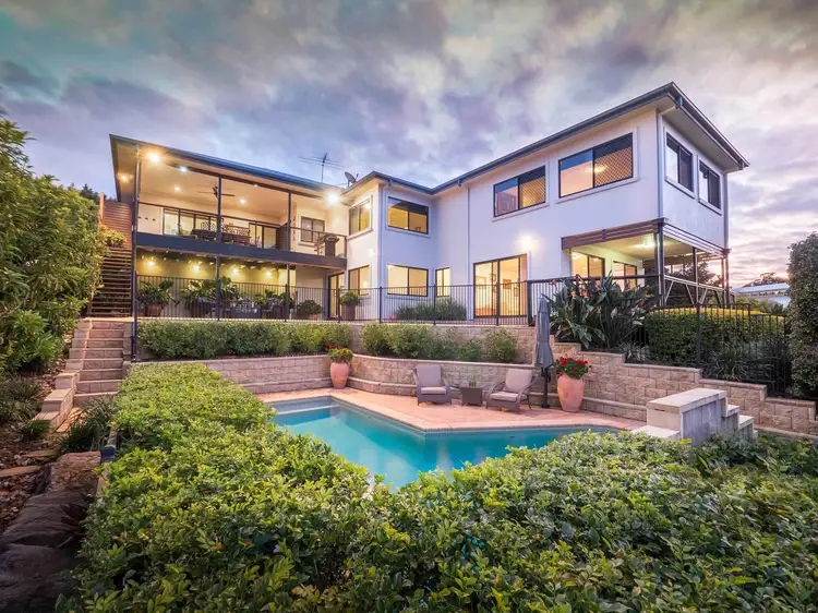86 GIBSON CRESCENT, Bellbowrie QLD 4070