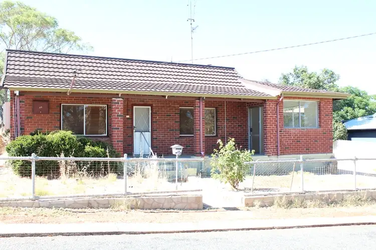 49 Lockyer Avenue, Northam WA 6401