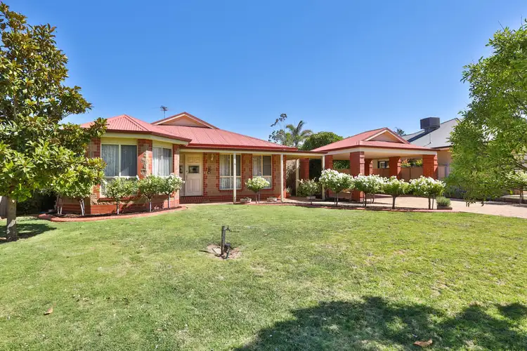 12 Rusticana Court