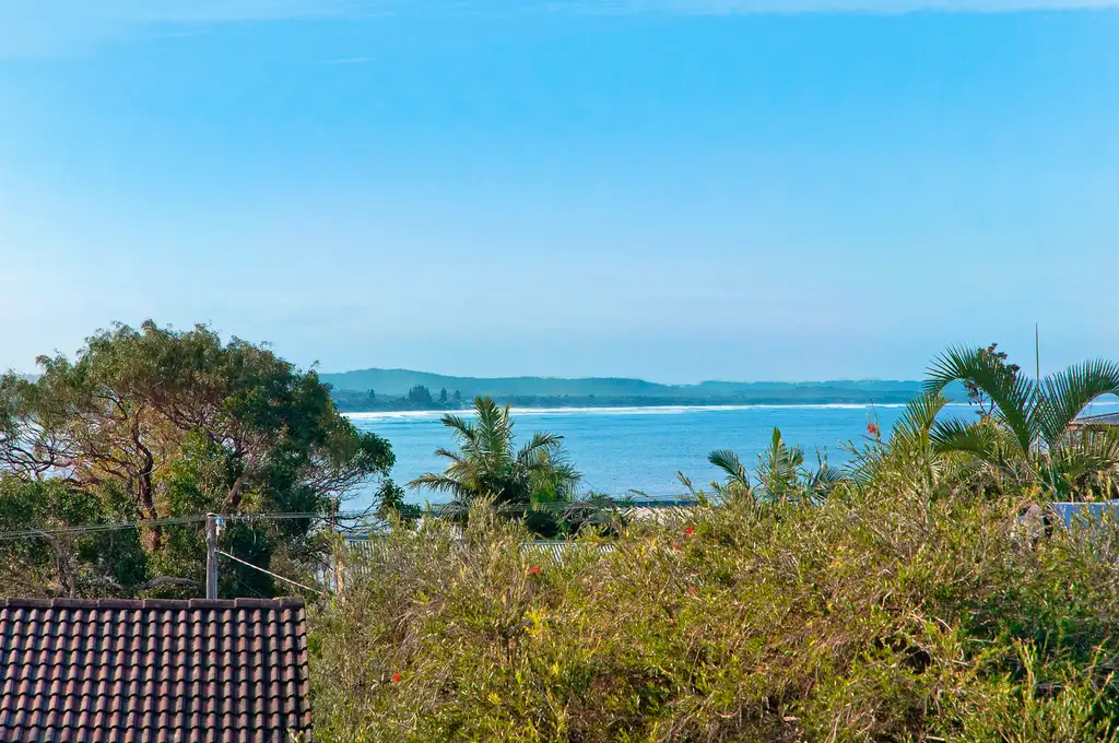 Main view of Homely house listing, 8 Third Avenue, Bonny Hills NSW 2445