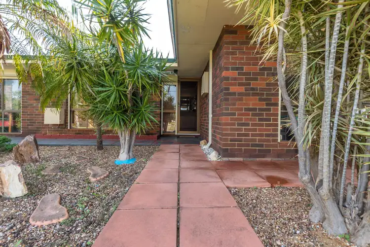 Fifth view of Homely house listing, 10 Argyll Close, Camillo WA 6111