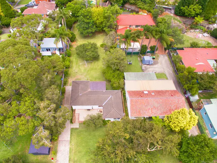 Third view of Homely house listing, 31 Oxford Falls Road, Beacon Hill NSW 2100