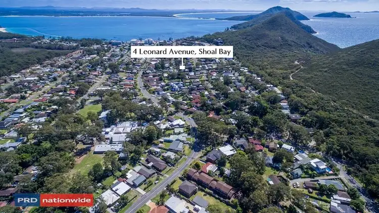 Second view of Homely house listing, 4 Leonard Avenue, Shoal Bay NSW 2315