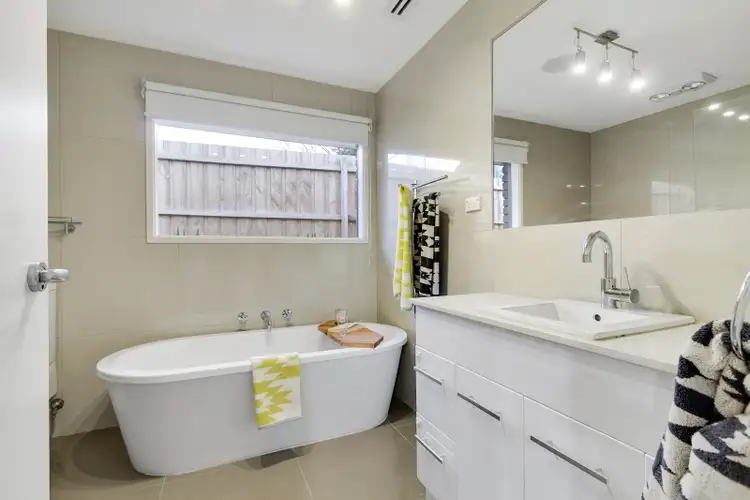 Sixth view of Homely house listing, 8 Rylett Court, Frankston South VIC 3199