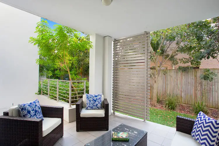 2/4-6 Campbell Parade, Dee Why NSW 2099