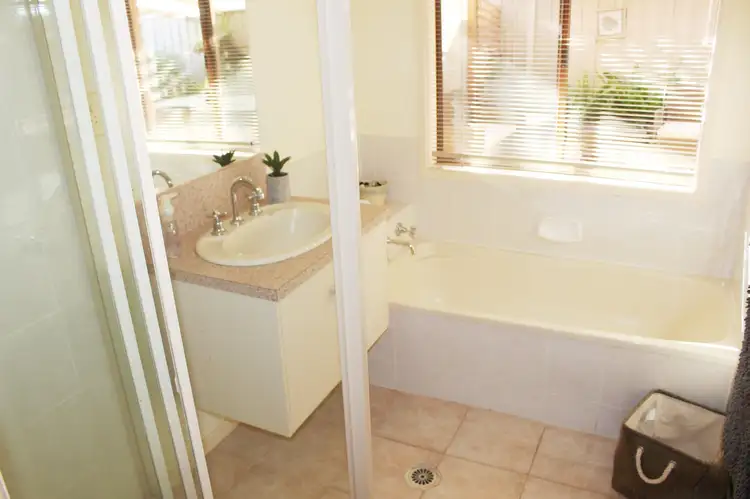 Fifth view of Homely house listing, 19 Campbellfield Drive, Yarrawonga VIC 3730