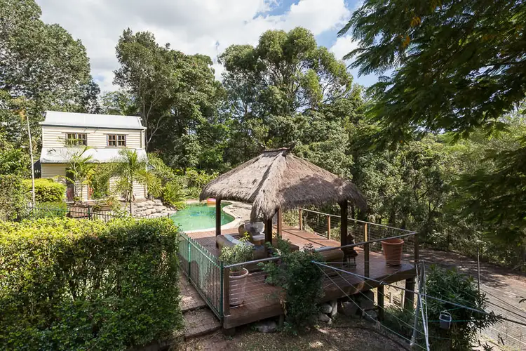 32 STRATFORD STREET, Moggill QLD 4070