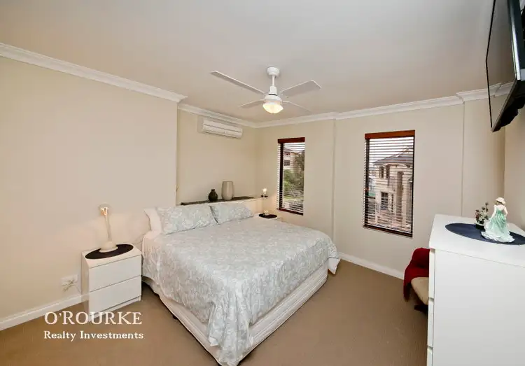 Fifth view of Homely townhouse listing, 2/5 Pearl Parade, Scarborough WA 6019