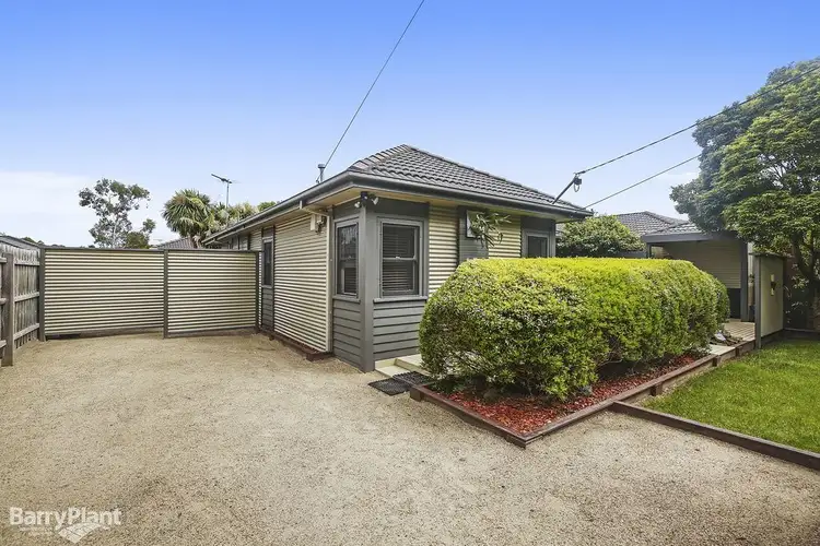 76 Liverpool Road, Kilsyth VIC 3137