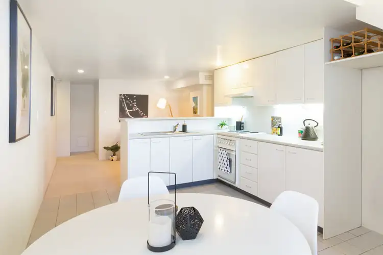 Third view of Homely apartment listing, 6/12 Hayberry Street, Crows Nest NSW 2065