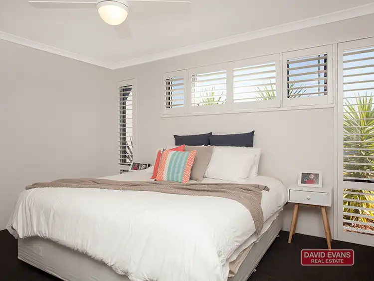 Seventh view of Homely house listing, 6 Dietes View, Sinagra WA 6065