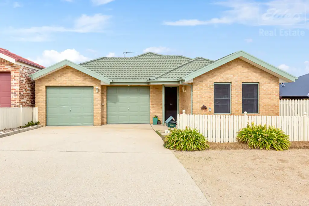 Main view of Homely house listing, 9 Northcliffe Place, Queanbeyan East NSW 2620