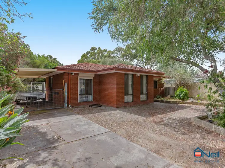 121 Third Avenue, Kelmscott WA 6111
