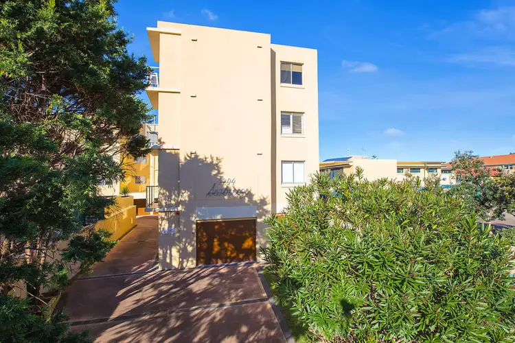 Fifth view of Homely unit listing, 4/1204 Pittwater Road, Narrabeen NSW 2101