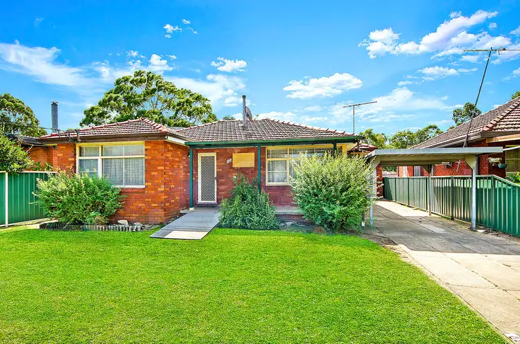 Main view of Homely house listing, 10 Rosemont Avenue, Smithfield NSW 2164