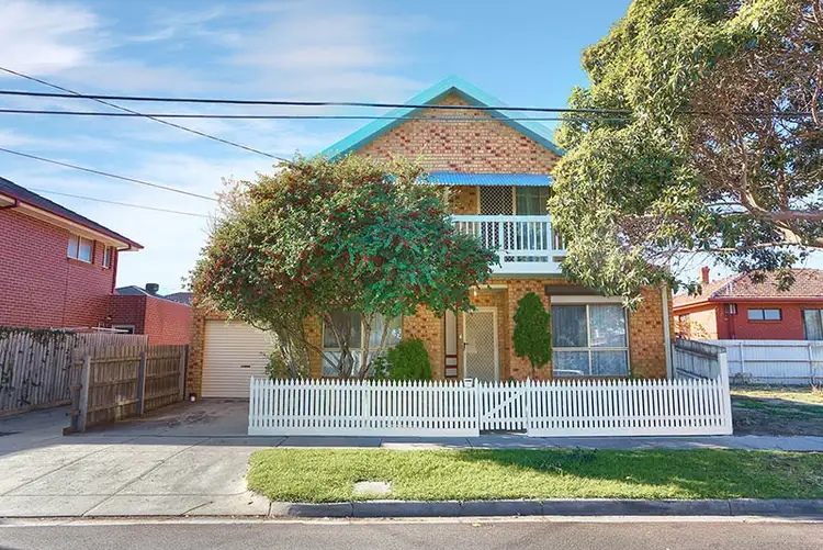 Main view of Homely townhouse listing, 2/268 Wood Street, Preston VIC 3072